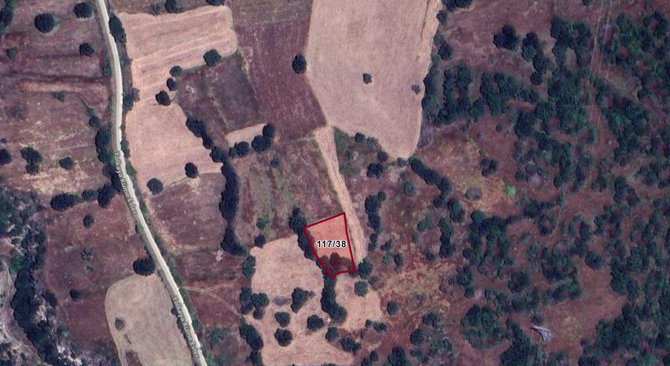 TOKAT REŞADİYE ÇAYIRPINAR  KÖYÜNDE  1.040  M² TARLA  SATILIKTIR - TOKAT REŞADİYE fotoğraf 4